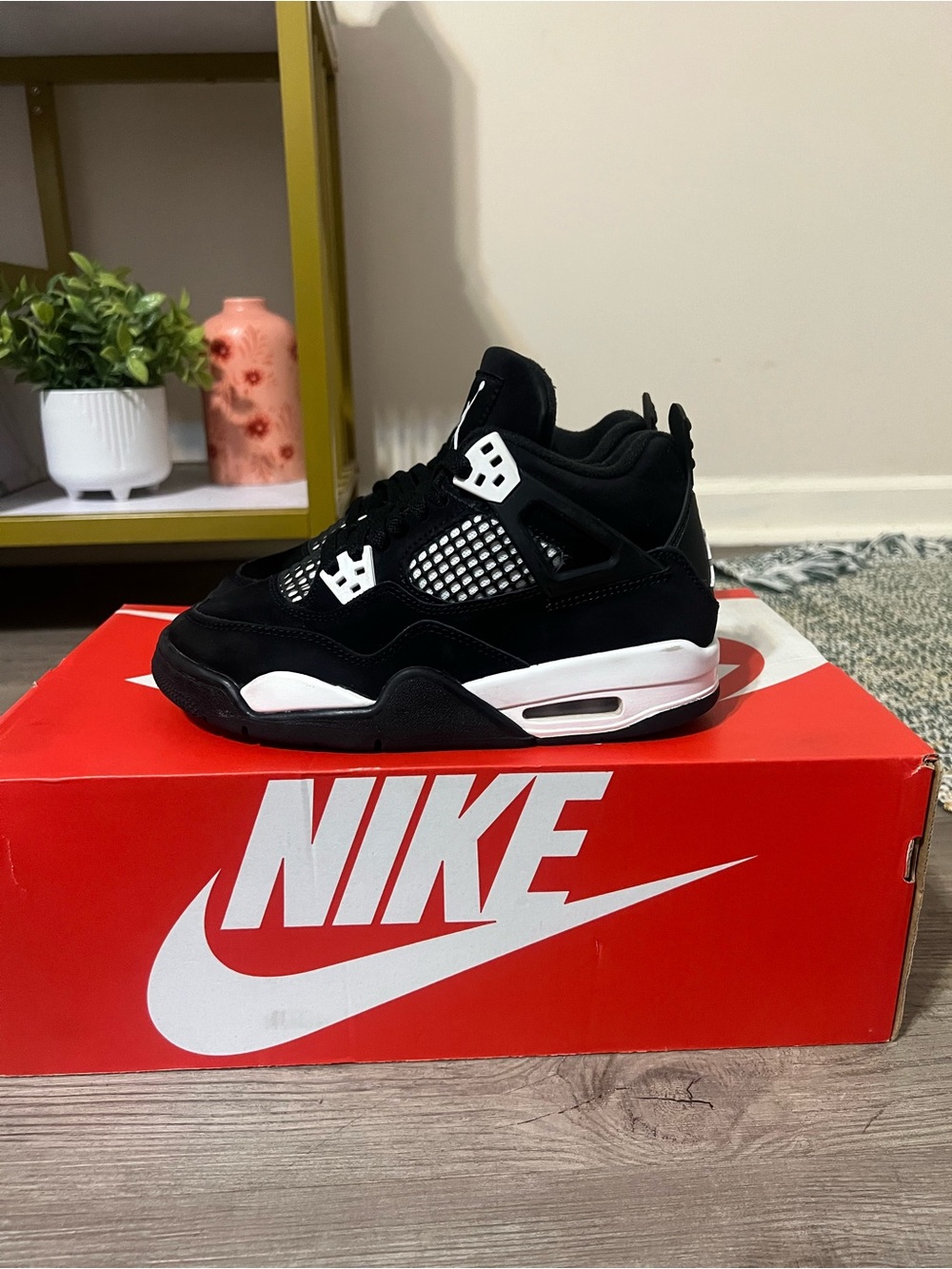 Air Jordan 4 Retro GS ‘White Thunder’ FQ8213-001